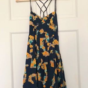 0/XS/S - Free People floral strap mini dress